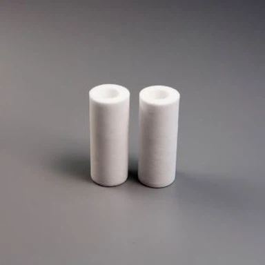 Sintrani porozni plastični filter